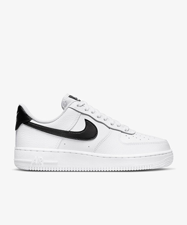 Nike Air Force 1 ’07