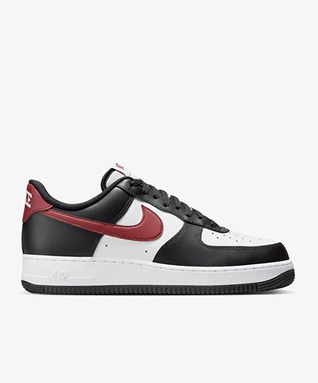 Nike Air Force 1 ’07