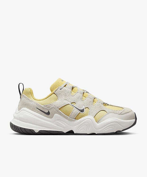 Nike Tech Hera