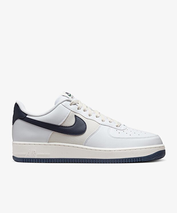 Nike Air Force 1 ’07