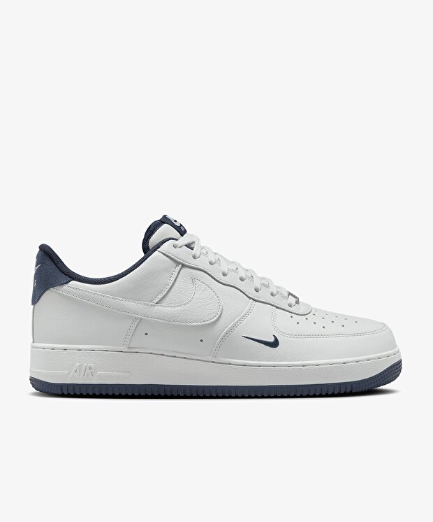 Nike Air Force 1 ’07 LV8