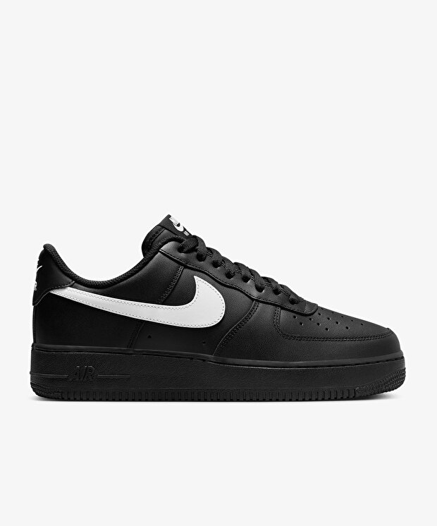 Nike Air Force 1 ’07