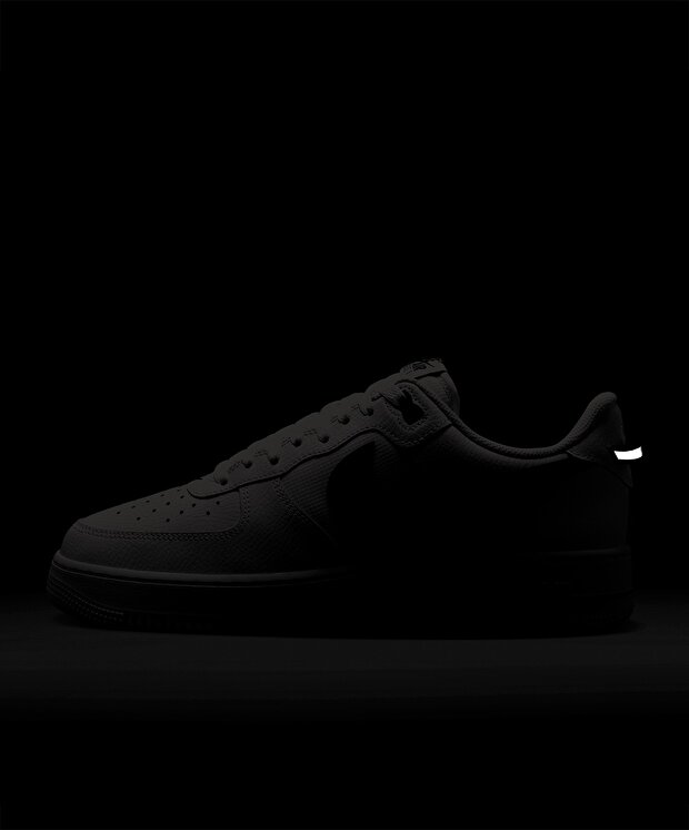 Nike Air Force 1 ’07 LV8